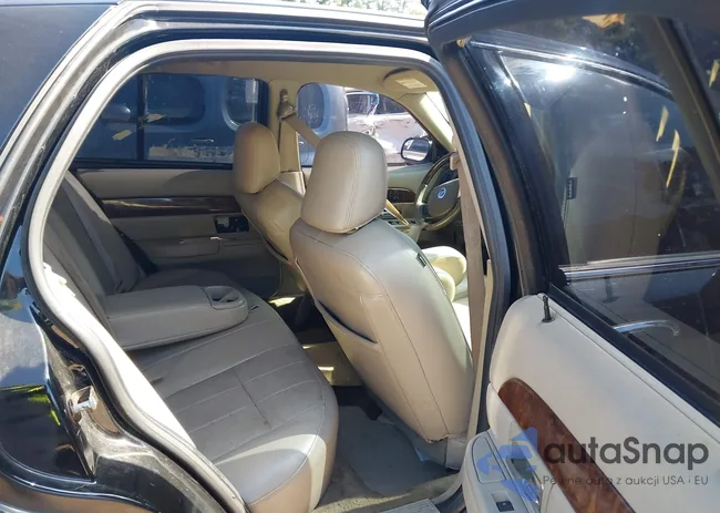 2MEHM75V69X614018: 42339897