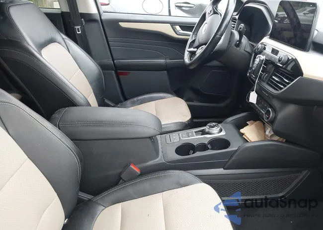 1FMCU9DZ5MUA18079: 42340093