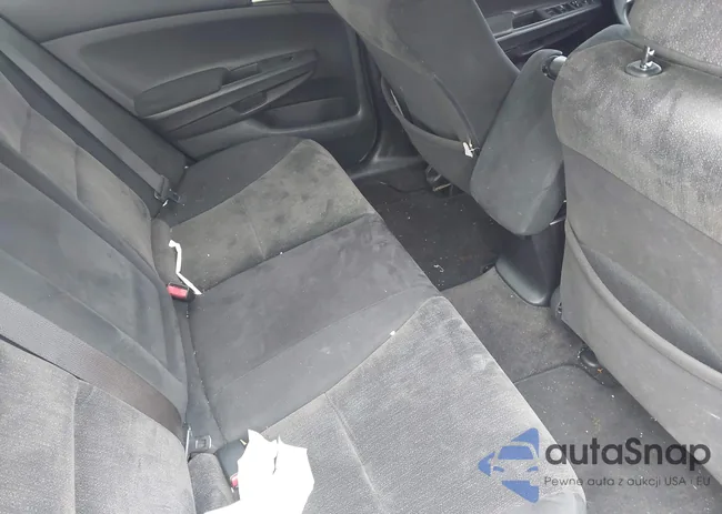 1HGCP26329A177440: 42340097