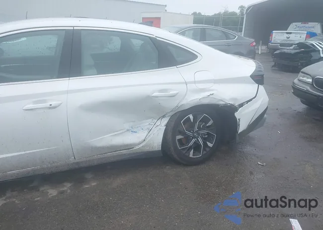 KMHL64JA9RA373003: 42341211