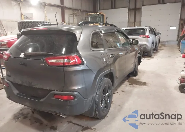 1C4PJMCS1GW193007: 42341252