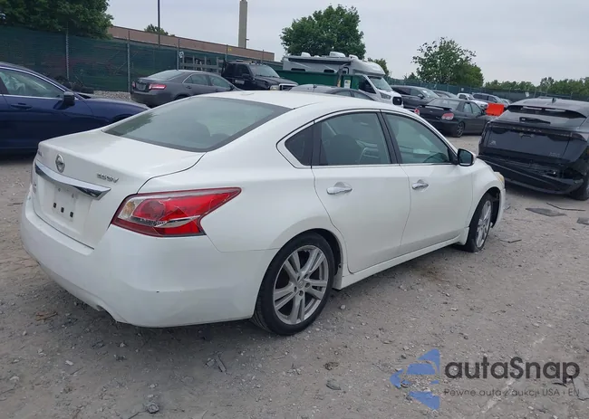 1N4BL3AP6DC146927: 42341629