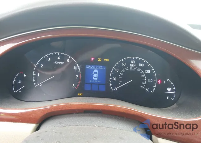 KMHGC4DD8DU256567: 42341636