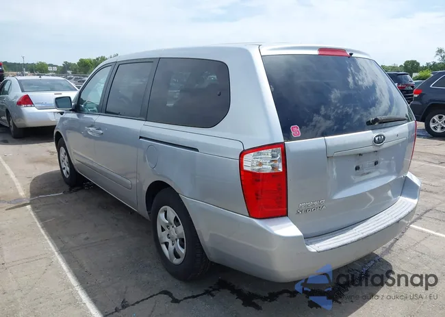 KNDMB233266050658: 42341637