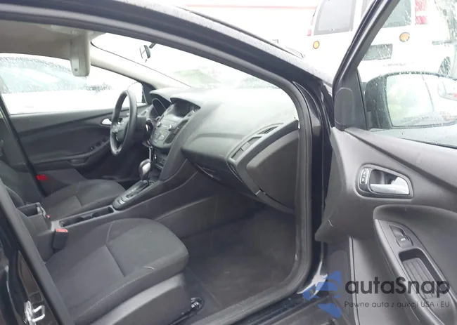 1FADP3F2XJL206441: 42341641