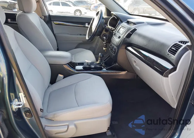 5XYKT3A60FG574606: 42341680