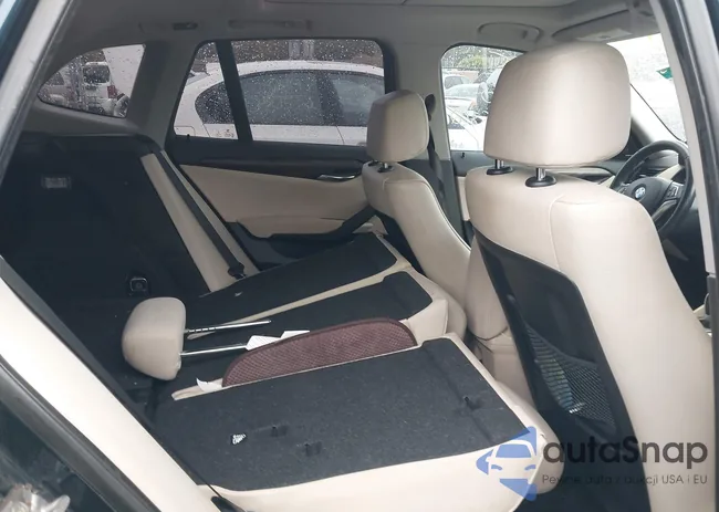 WBAVL1C5XFVY33050: 42340783