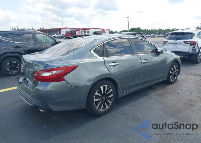 1N4AL3AP0JC170549: 42342407