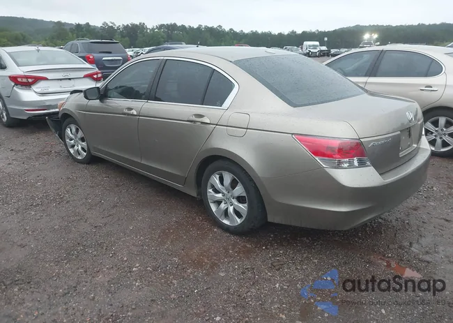 1HGCP26878A157324: 42342434