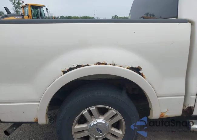 1FTPW14548FC05886: 42342447