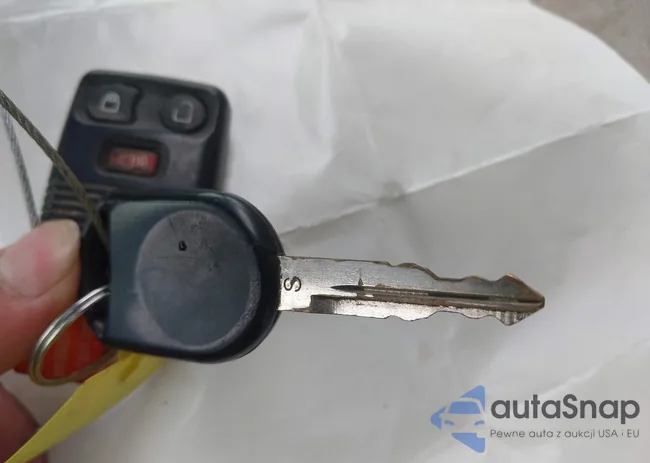 1FTPW14548FC05886: 42342447