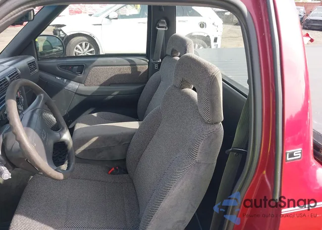 1GCDT14X8TK136181: 42342631