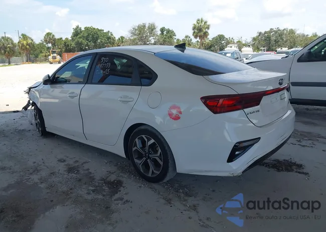 3KPF24AD8LE186587: 42341918