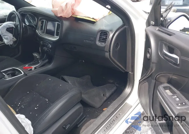 2C3CDXCT0MH504795: 42343200