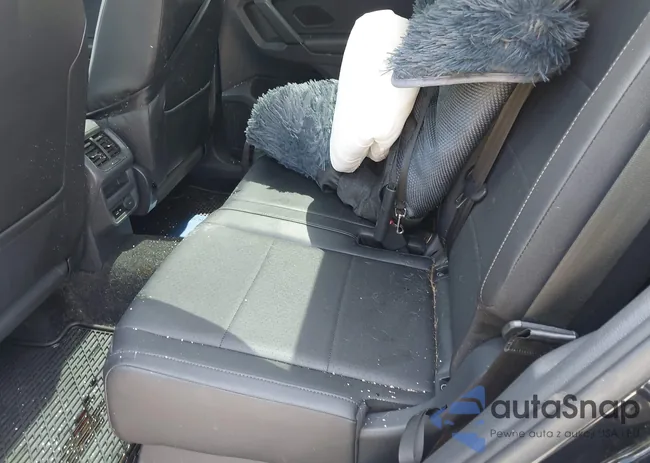 3VV2B7AX1KM083608: 42343384