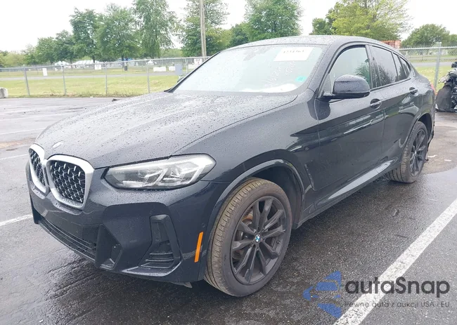 5UX33DT01N9K32194: 42343637