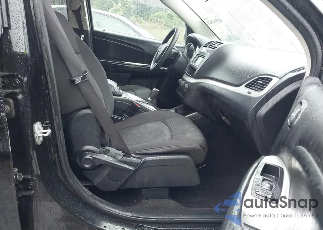 3C4PDCBG1HT571428: 42342823