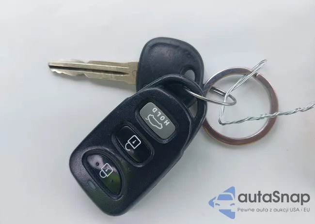 KMHD74LFXHU152646: 42344385