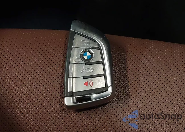 5UXCY8C05N9J70601: 42344397