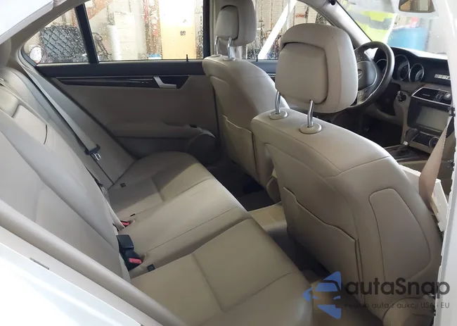 WDDGF4HBXDA839380: 42343971