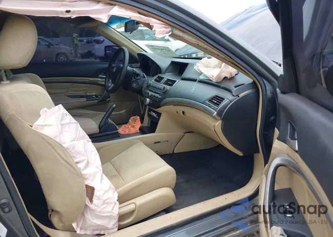 1HGCS12718A004637: 42343993