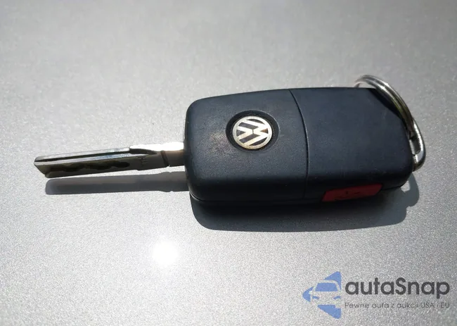 3VW2K7AJ9FM403853: 42344047