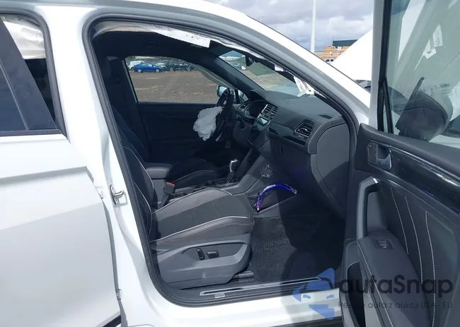 3VV4B7AX5NM090056: 42345355