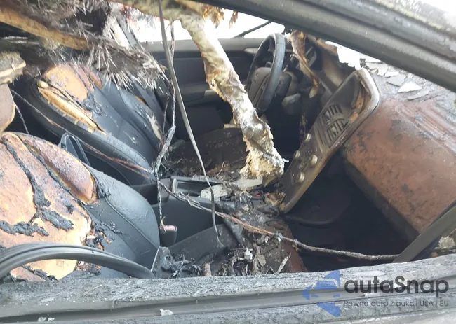 YV440MDJ5F2681052: 42344759