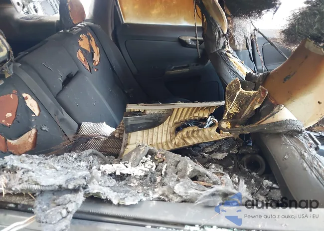 YV440MDJ5F2681052: 42344759