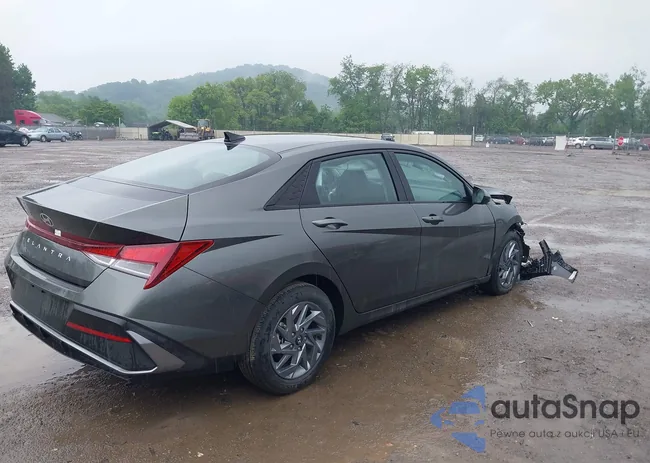 KMHLM4DG0RU685165: 42344774