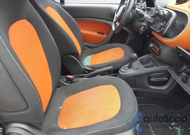 WMEFJ5DA0GK068810: 42344913