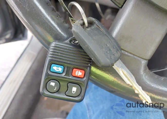 1MEFM55S75A629258: 42346318