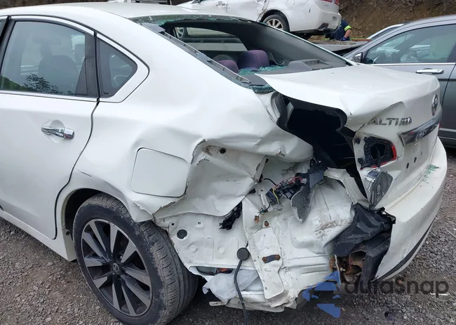 1N4AL3AP4JC269651: 42346446