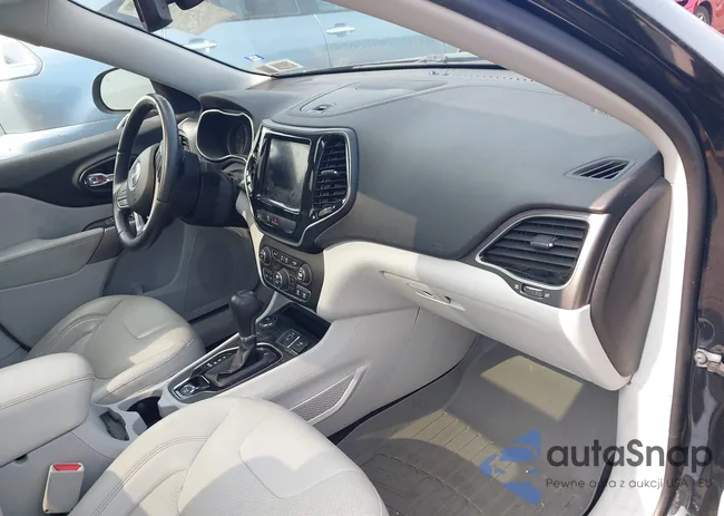 1C4PJMDX5KD200135: 42346562