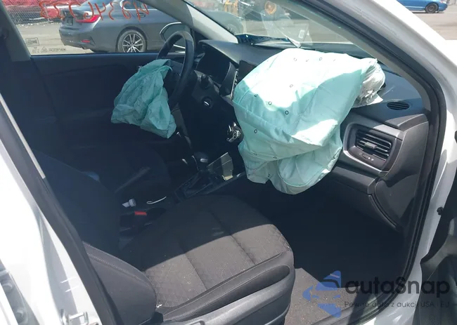 3KPA24AD0ME365752: 42346733