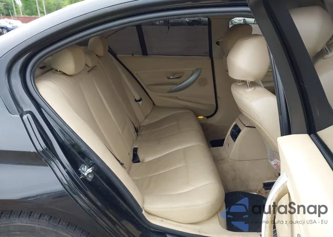 WBA3A5G57CNP16276: 42347388