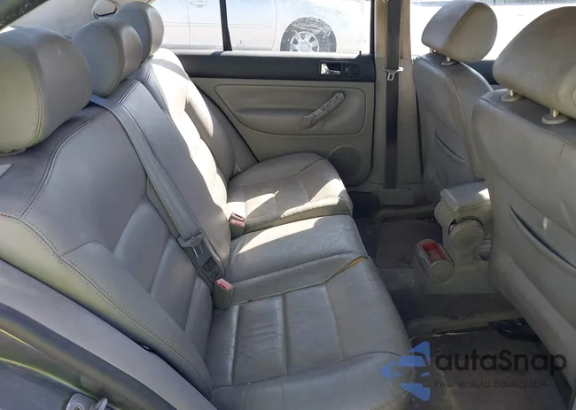 3VWSK69M33M052099: 42347580