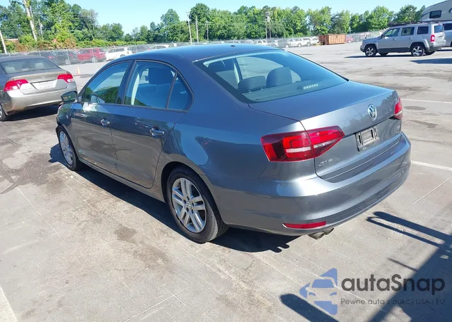 3VW2B7AJ9JM260671: 42347634