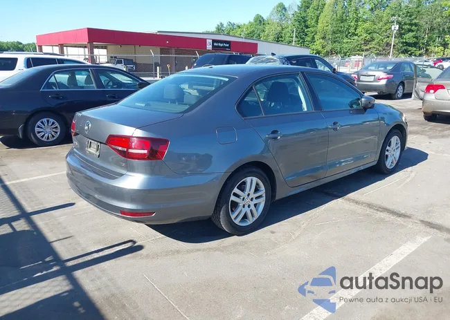 3VW2B7AJ9JM260671: 42347634