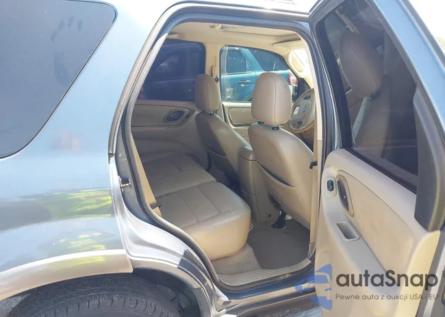 1FMYU03106KA30331: 42347699