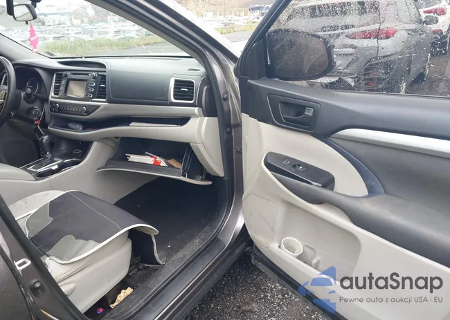 5TDBKRFH6GS242013: 42348201