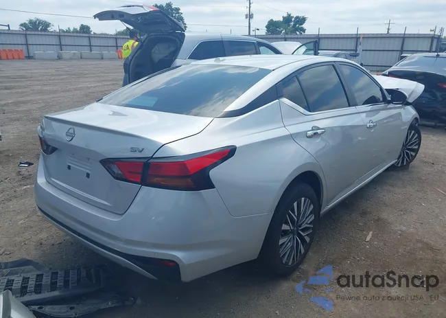 1N4BL4DV9RN377154: 42348263