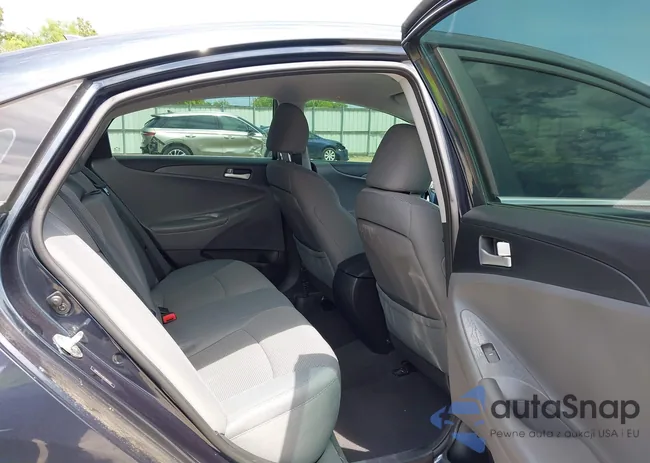 5NPEB4AC0EH882202: 42348435