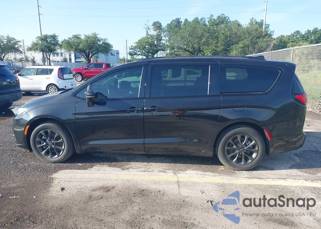 2C4RC1BG2MR607995: 42348472