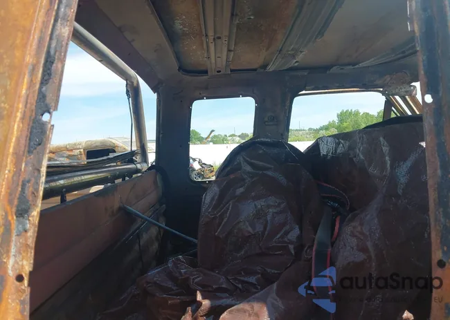 1FTHX26M2KKA55271: 42348498