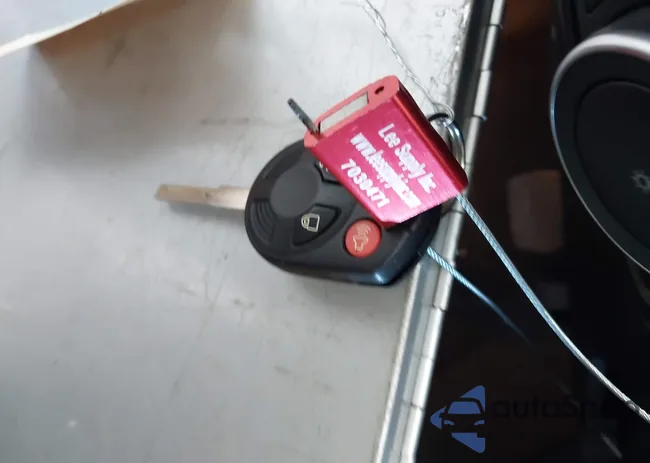 1FADP3F25GL317830: 42348499