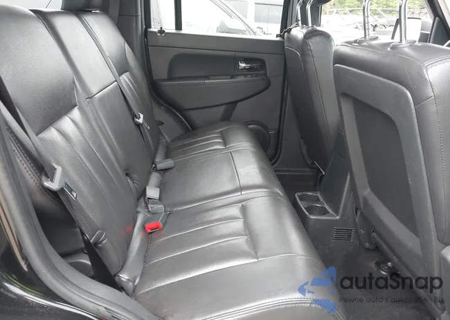 1C4PJMAK8CW204405: 42348501