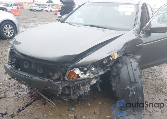 1HGCP36858A049841: 42348508