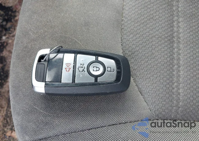 3FA6P0HD8LR160330: 42348552