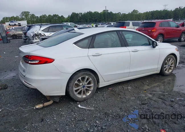 3FA6P0HD8LR160330: 42348552